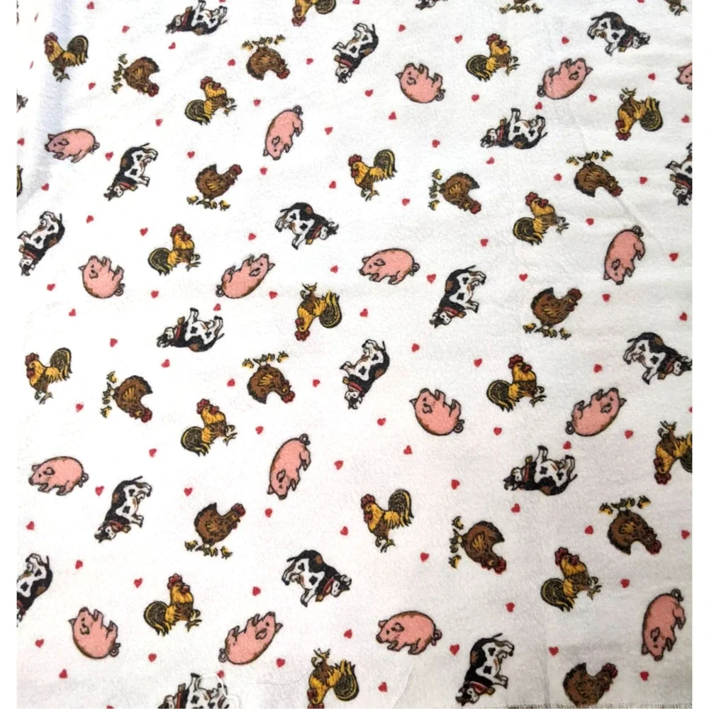 Vintage Farm Animals Novelty Print Cotton Flannel Fabric Pigs‎ Cows Roosters